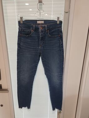 LOFT Women's Cropped Jeans